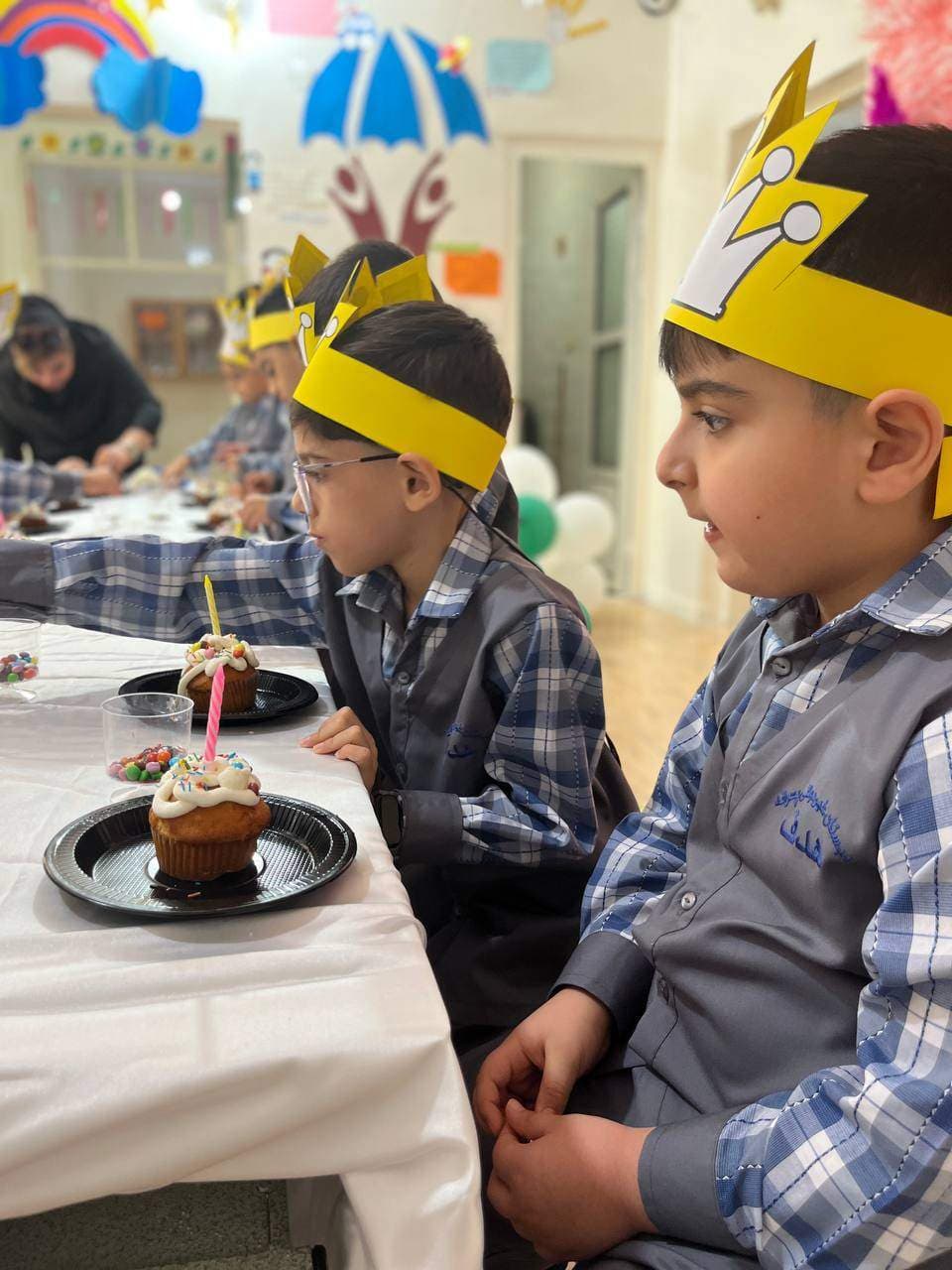 دبستان پسرانه غیر دولتی هدف